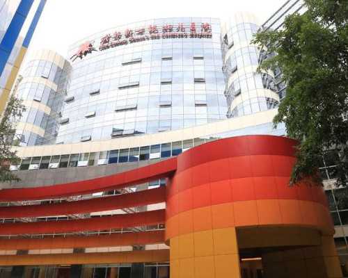 深圳哪里招聘供卵试管,深圳医院做试管费用多少(深圳医院的试管婴儿科)