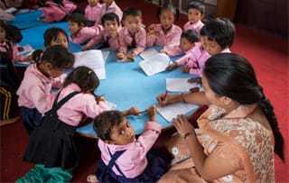 孕期散步有助于顺产吗 散步应注意四个要点