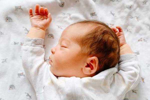 东莞供卵中心,东莞月子中心护理中要注意对新生儿进行哪些护理